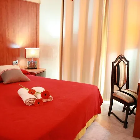 Globos Hotel Sitges