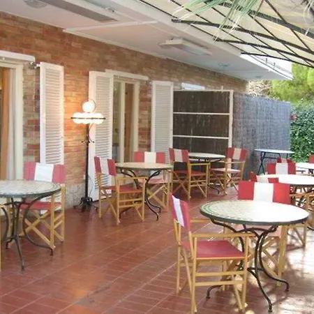 Globos Hotel Sitges
